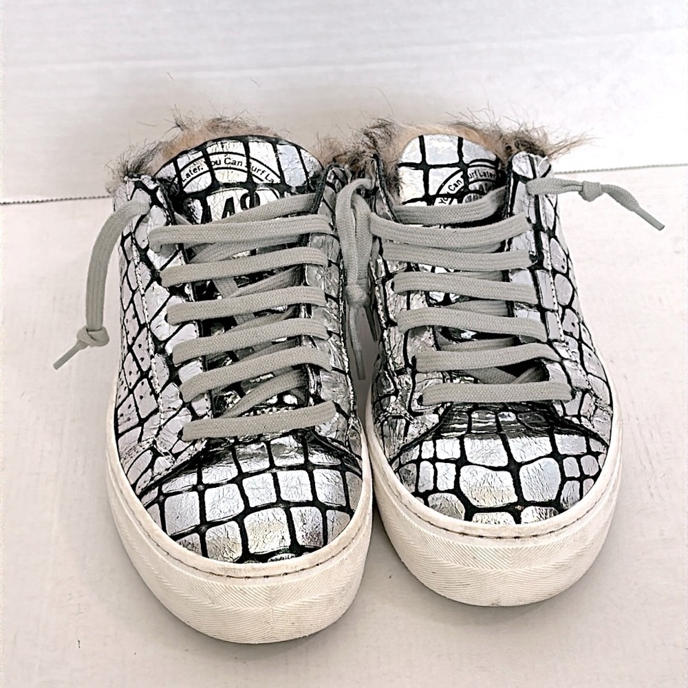 P448 Women's Clara Crackled Leather Open Back Platform Sneaker Size 36 EU/ 6-6.5 - Picture 3 of 16